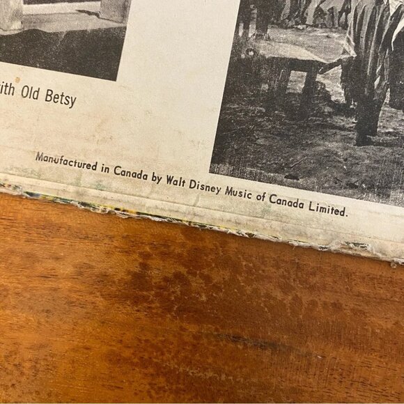 Walt Disneys Davy Crockett Vinyl Record - Picture 2 of 16